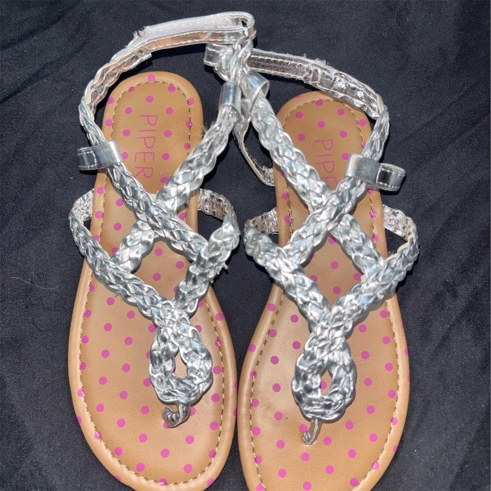 Piper Kora Toddler Girls size 12 Gladiator Sandal Silver Braided Strap Pink Dot